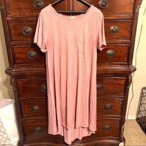 Gorgeous solid pink Lularoe Carly dress M